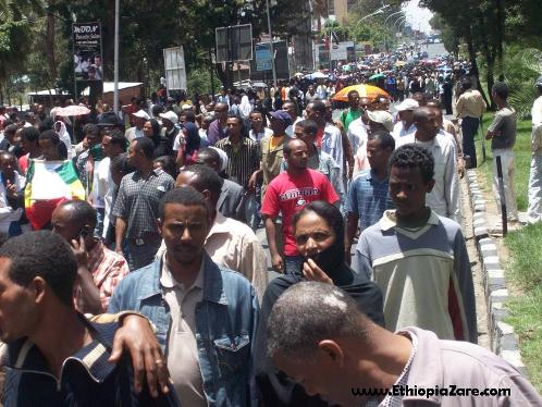 The funeral of Tilahun Gessese, 20090423