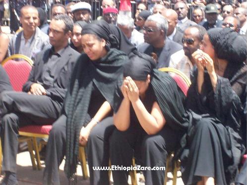 The funeral of Tilahun Gessese, 20090423