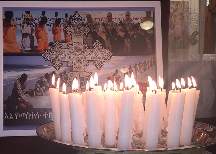 Vancouver vigil, April 25, 2015. በቫንኩቨር የሻማ ማብራት ሥነሥርዓት