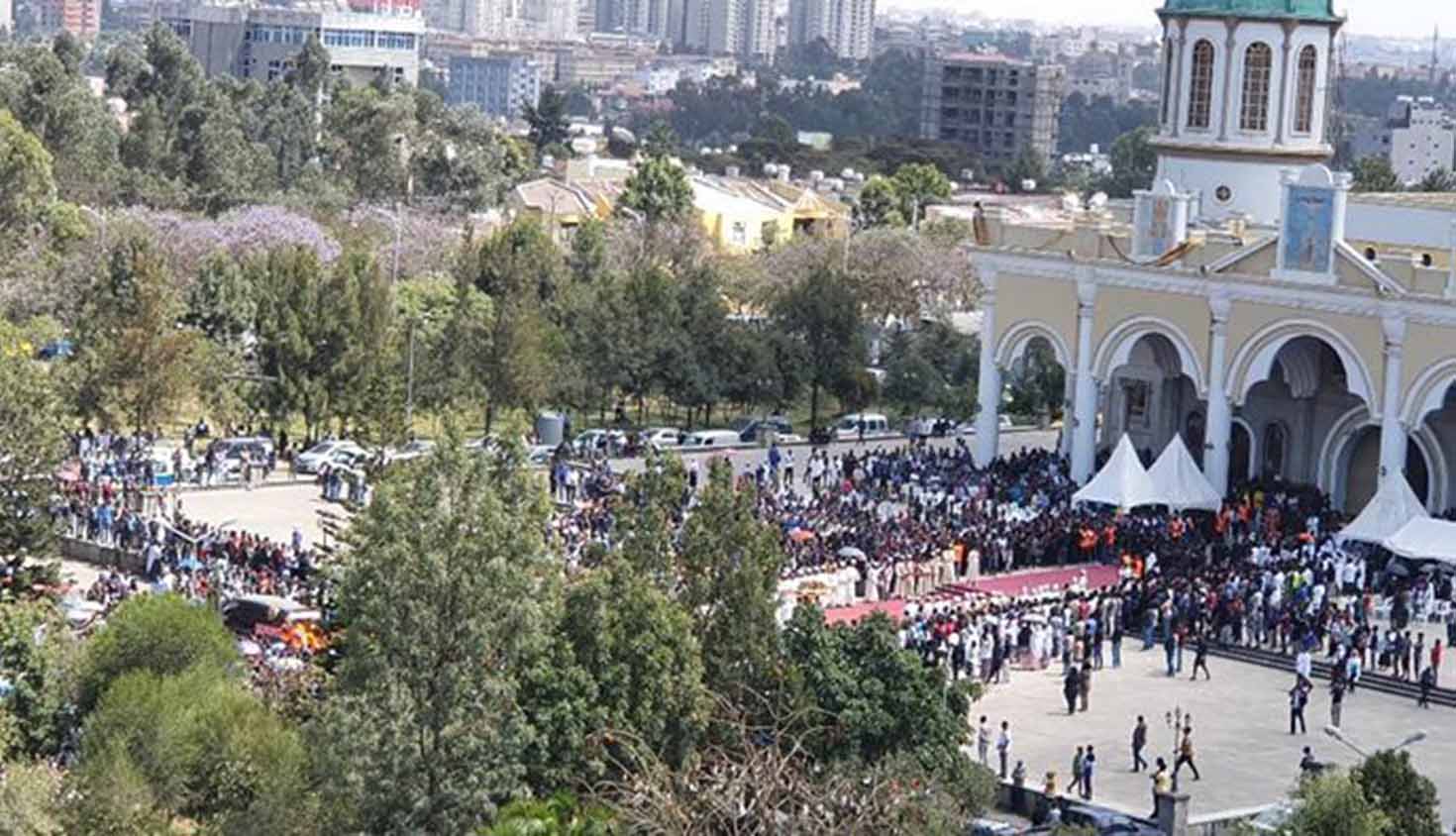 Thousends gather at funeral for 2 youngster killed in 22, Addis Abab. (January 6, 2020)