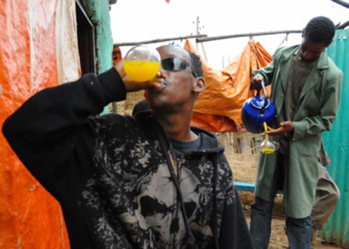 Bealkol enetebes. በአልኮል እንጠበስ